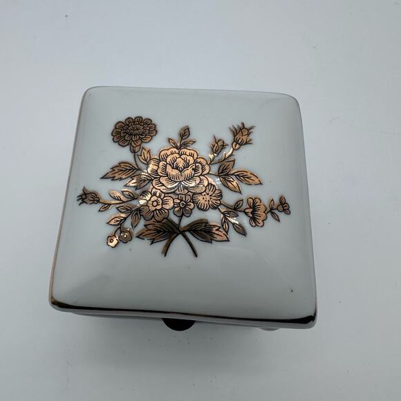 VTG Kalk German Golded Flower Porcelain Trinket Handmade Box C1955 Footed *READ - Picture 9 of 16